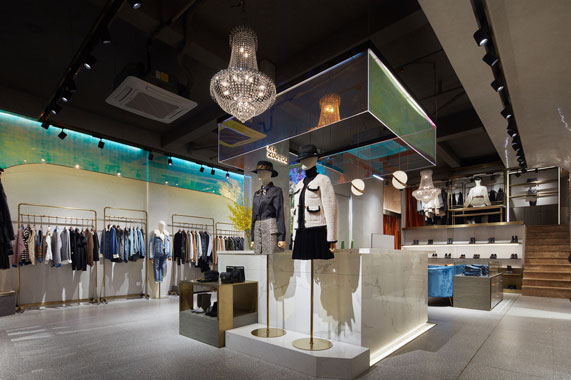廣州展廳設計公司莆田左右高端女裝服裝店裝修設計